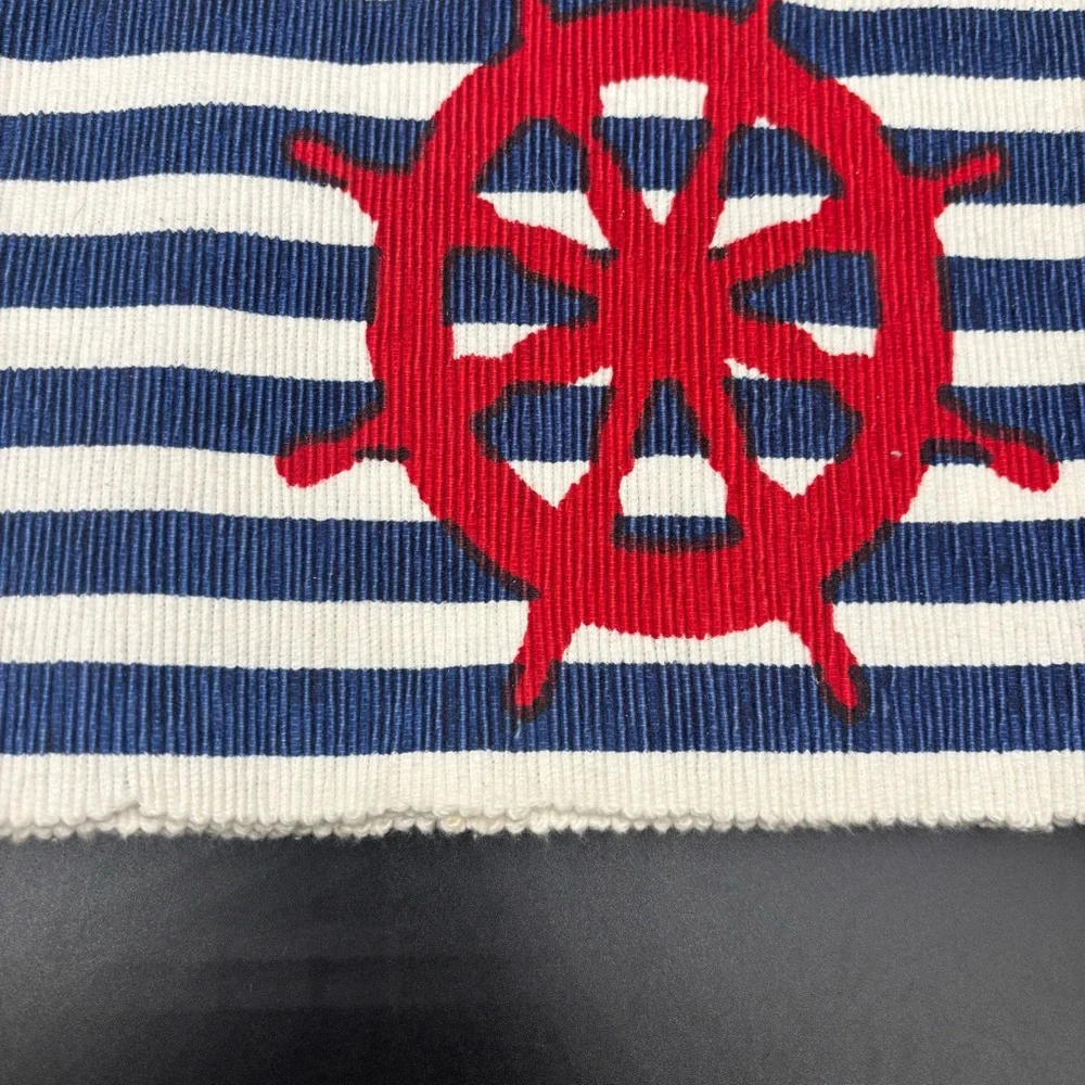 NWT Casual‎ Living Placemats Set of Four 4 Spinning Wheel 13” x 19” Cotton Blue